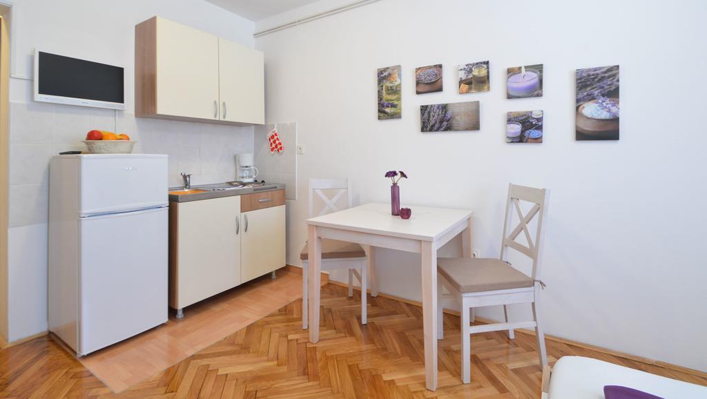 Apartment Vesna Novi Vinodolski Phòng bức ảnh